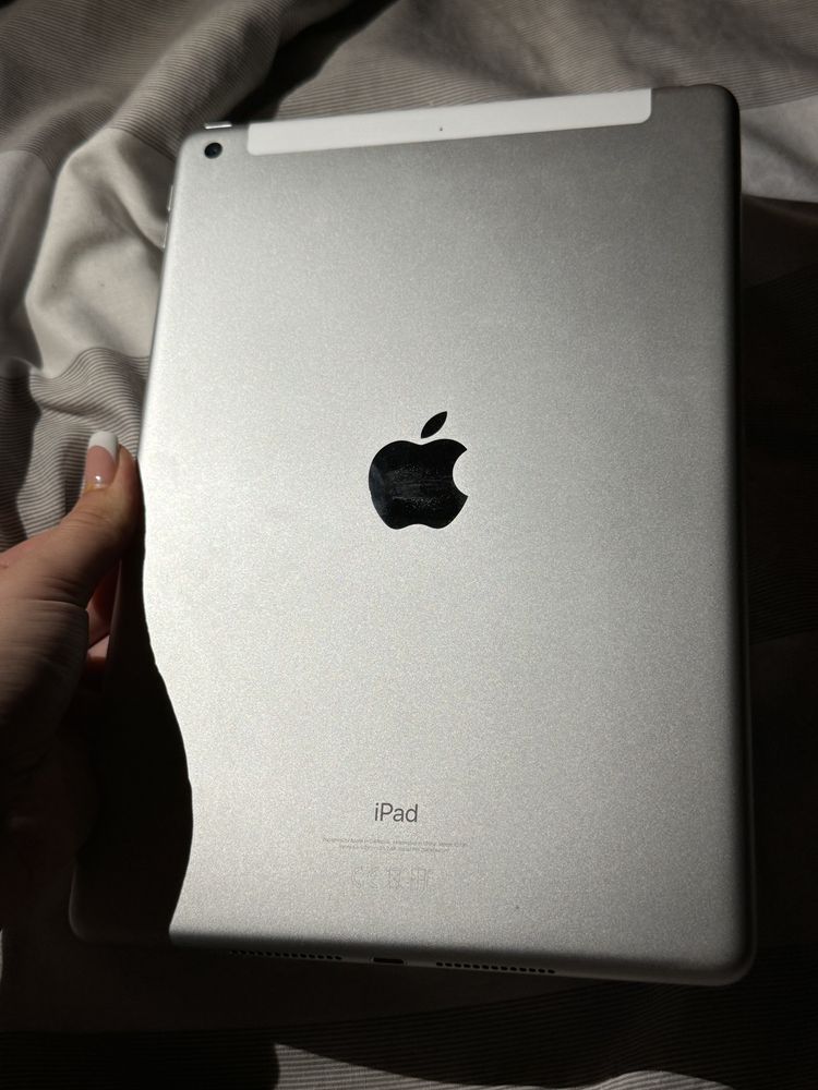 IPad 7 10.2 Wi-Fi + LTE хороший стан