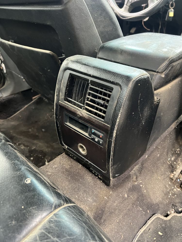 Розборка BMW E38 М51 2.5TDS/M52 B28 двойне скло/задній клімат разборка