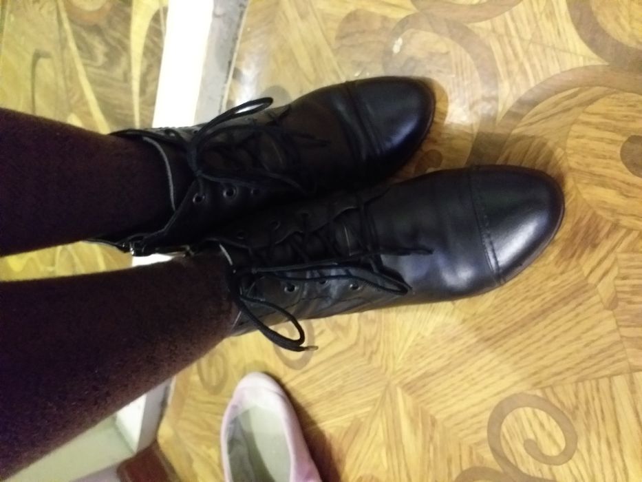 Продам ботинки натуральная кожа