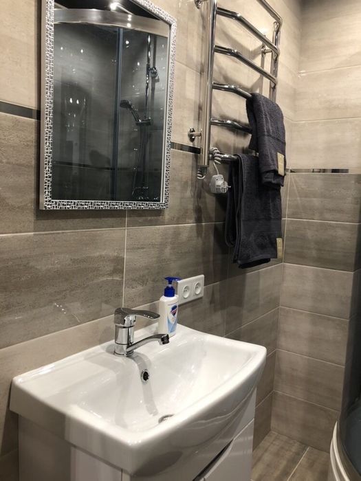 Подобова оренда квартири. Почасово 2часа 500.  VIP 95 квартал, центр.