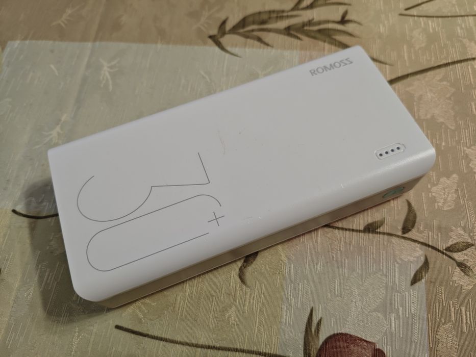 Power Bank Romoss Sense8+ 30000 mAh 18 W (PHP30-401-02) White
