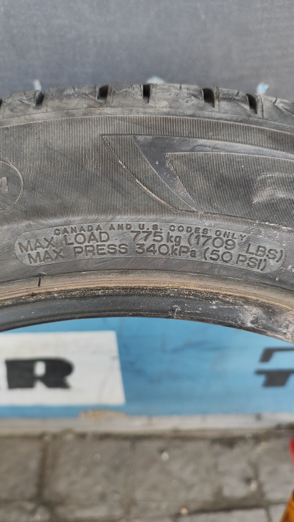 Шина Michelin одна, літня 215/55 R18