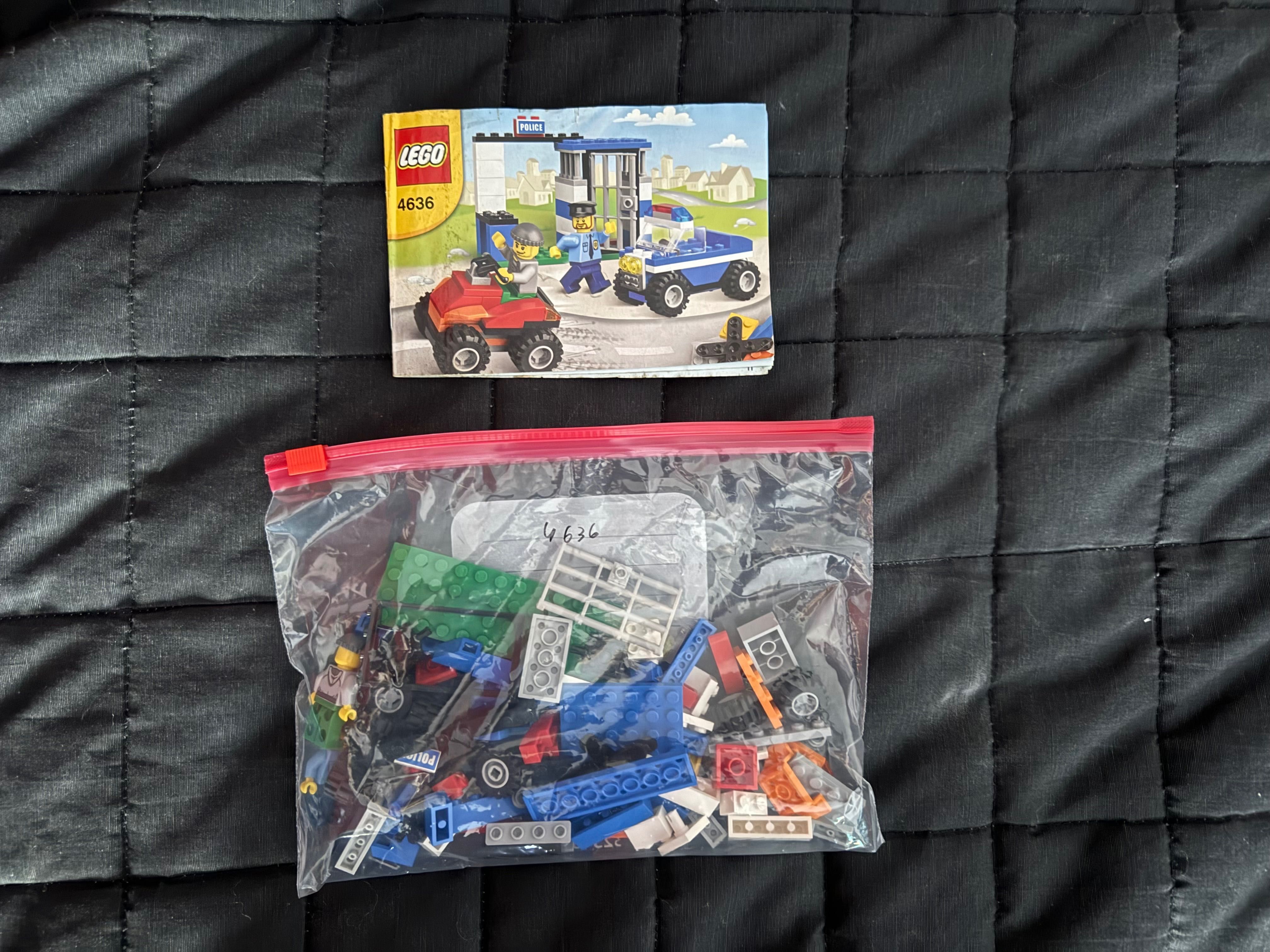 Lego Police Building Set (4636)