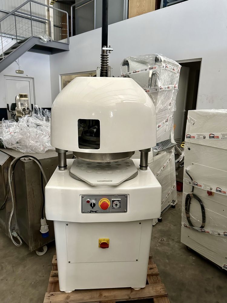 Divisora enroladora semi automatica