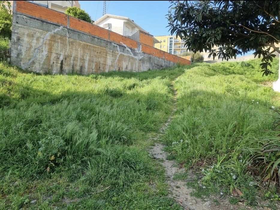 Terreno para construção de moradia com Projecto aprovado