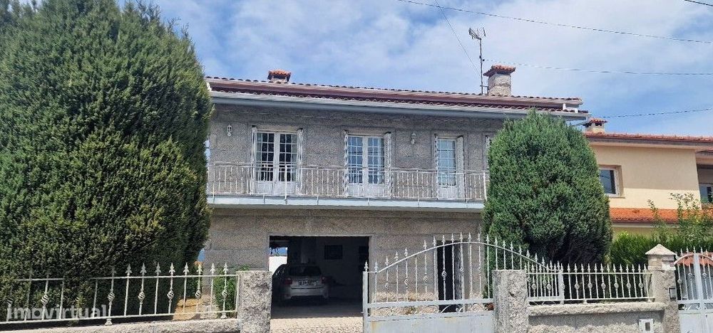 Moradia V4 - Tabuaças