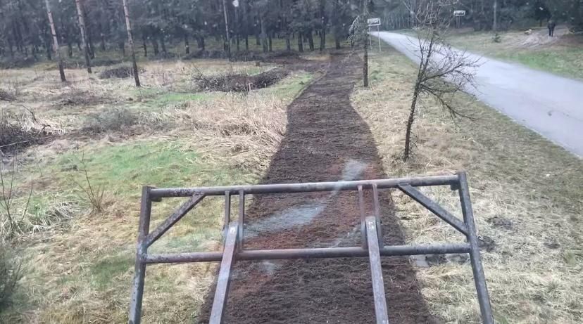 Mulczowanie mulczer wycinka drzew i krzewów  rębak