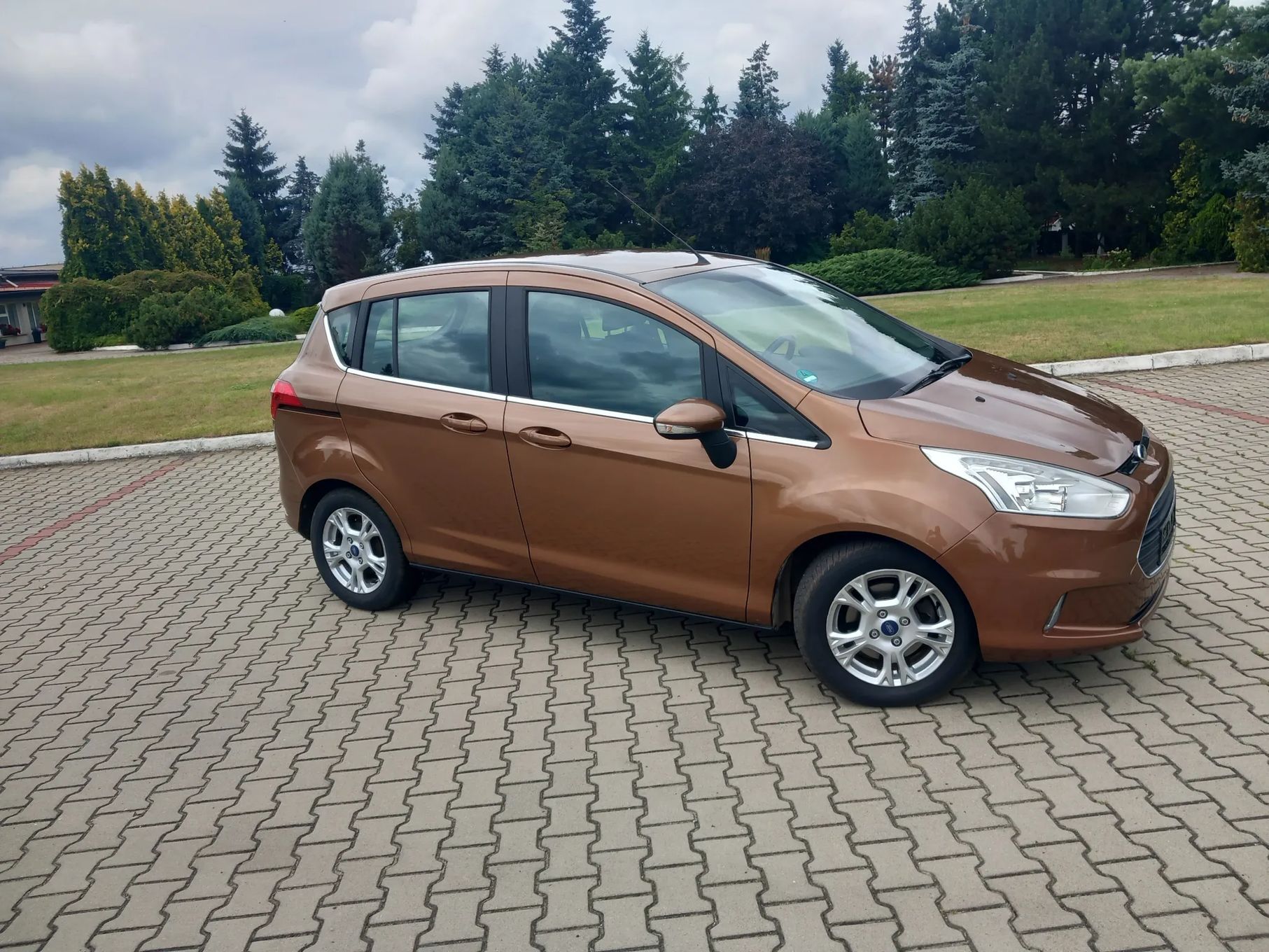 Ford B-MAX Titanium, opłacony 53 Tys. KM