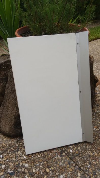 Prateleiras para Multi-Réguas