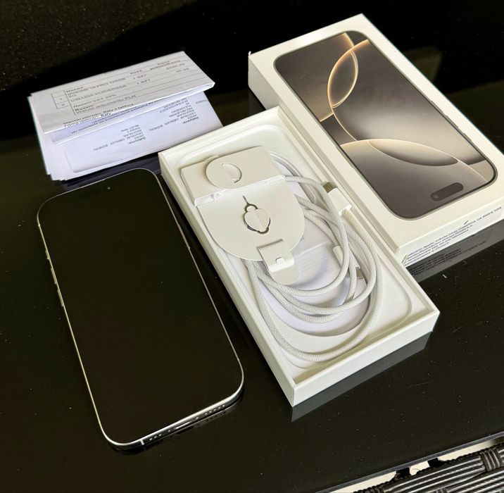 Iphone 16 PRO 128GB Silver - jak nowy
