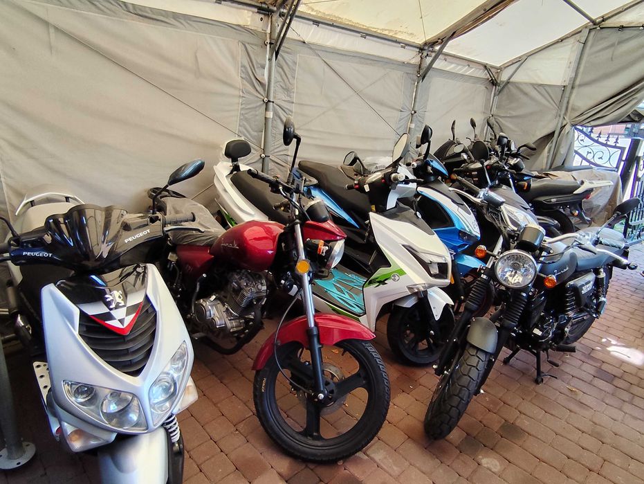 Motocykl Junak  RS 125 Salon Motocyklowy Motorowery Skutery ATV Olkusz