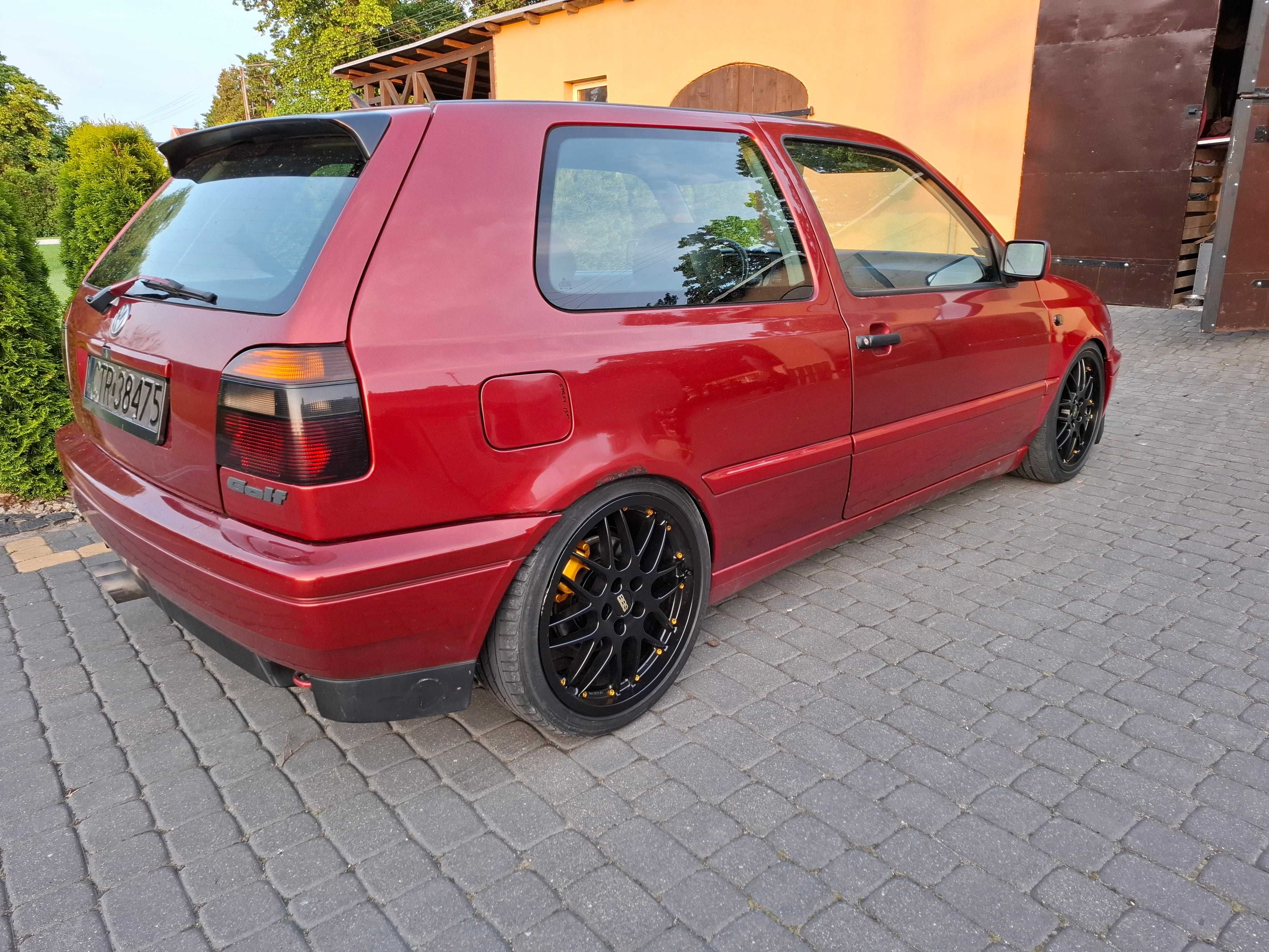 Golf MK3 VR5 swap s3 3d gwint 2.3  Recaro Nokia DSP skóra projektory