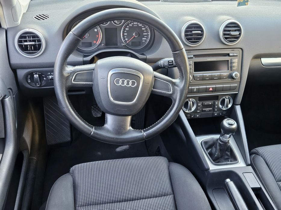 Audi a3 8p lift 1.6b 102ps