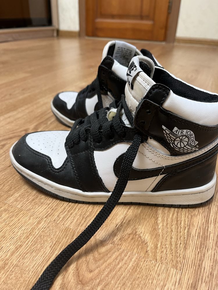 Nike Air Jordan 1 Mid Panda 37 розмір