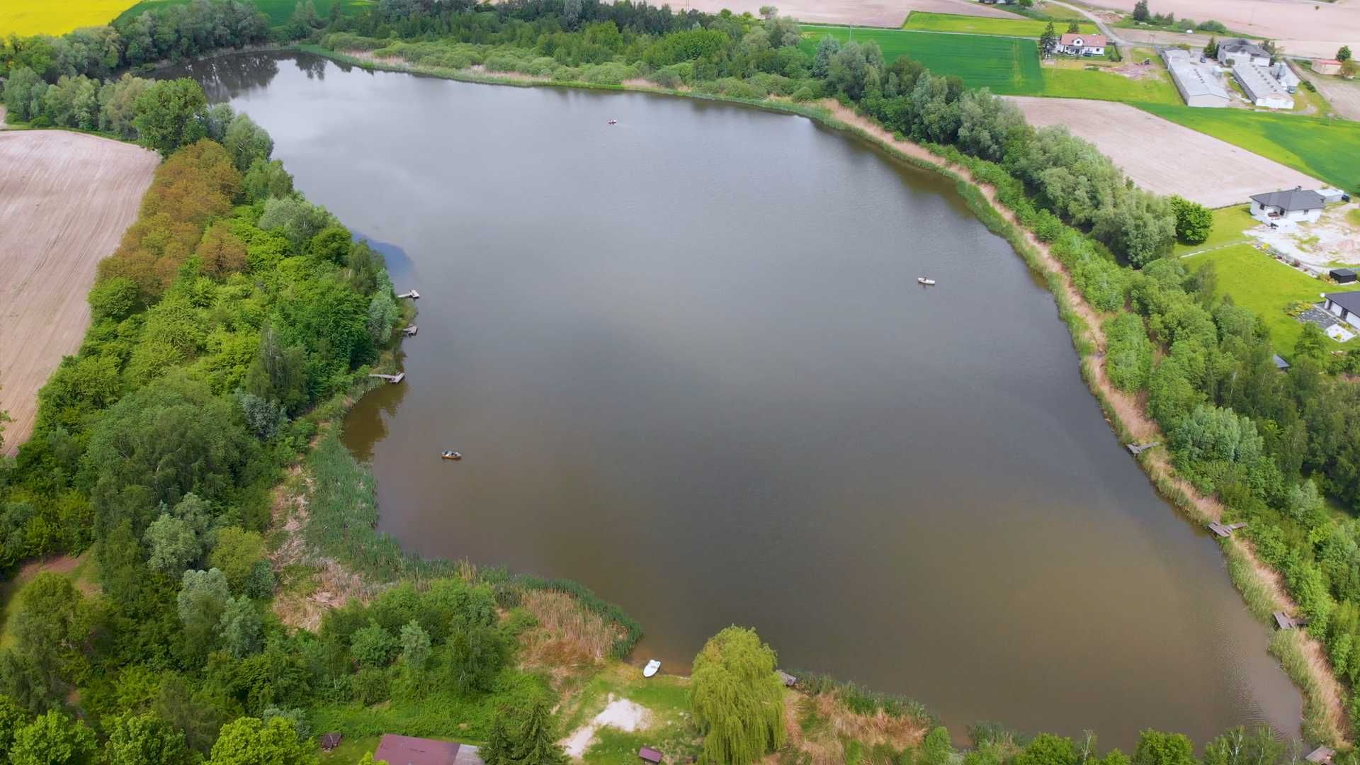 Domki letniskowe - łowisko wędkarskie - jezioro Ostrowite