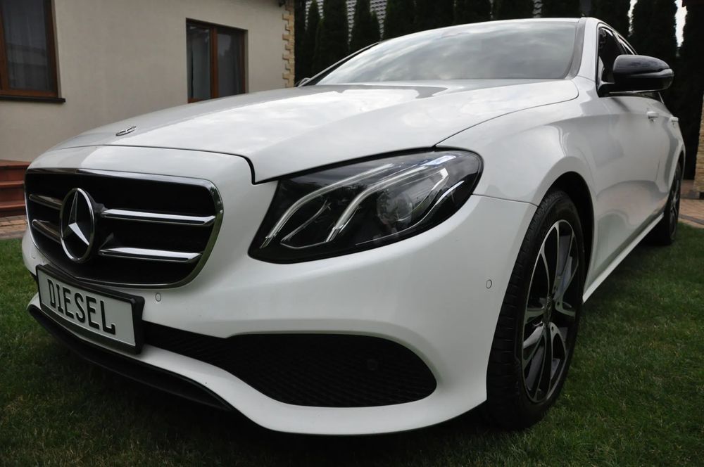 Mercedes-Benz Klasa E 220 D 195 KM Automat Kamera Ambiente Virtual Gwarancja Zarejestrowany