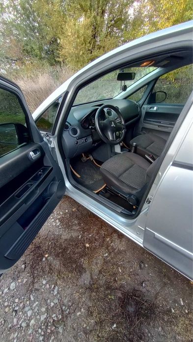 Продам Mitsubishi Colt 2008 г.