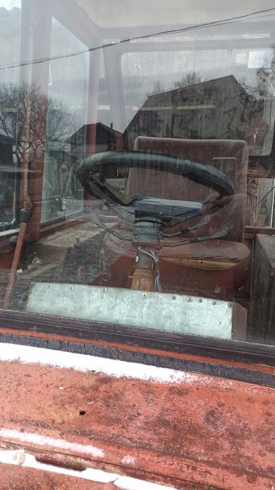 Продам трактор втз т 25