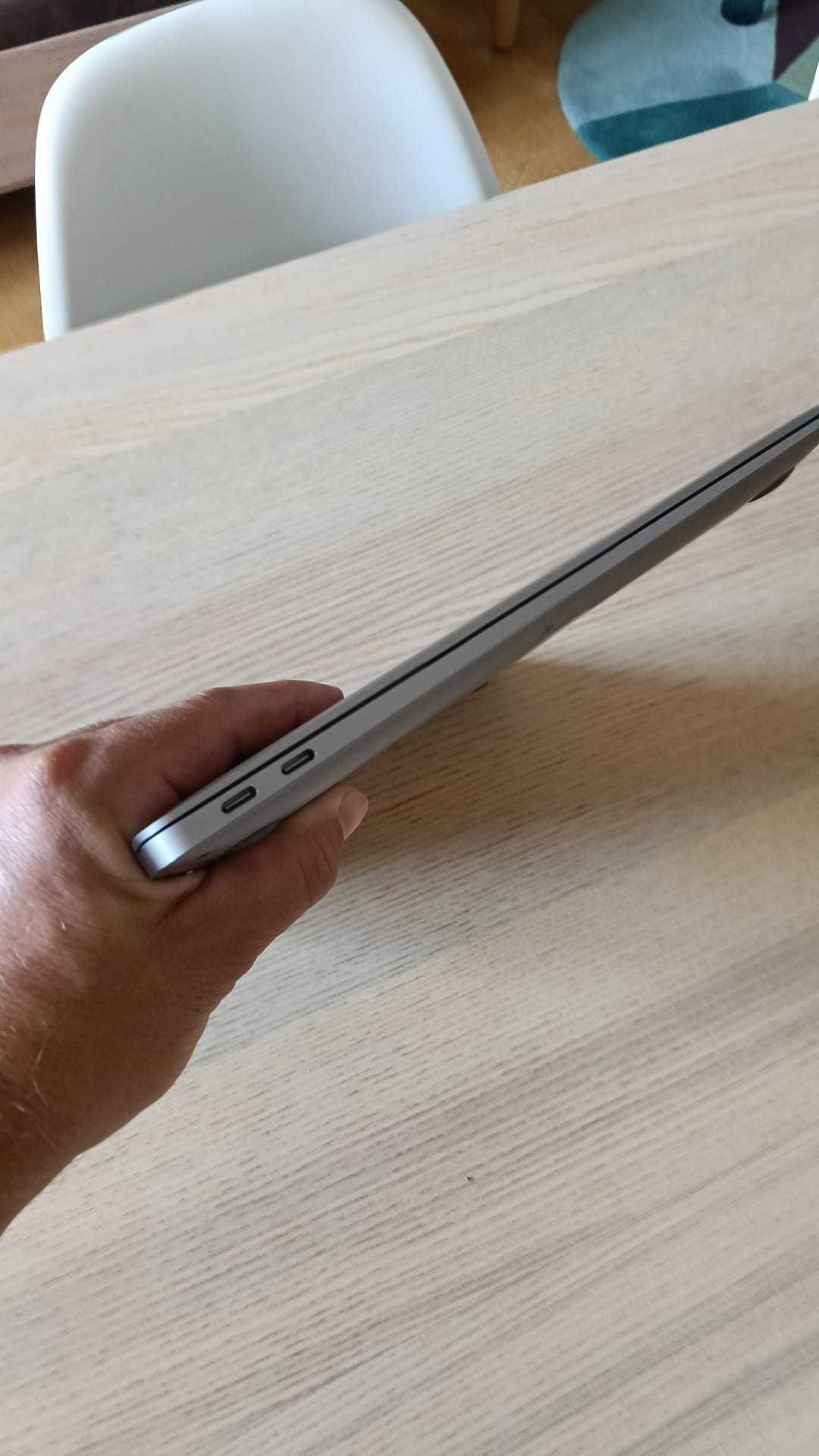 MacBook Air M1 2020, 16GB Ram, 512GB SSD