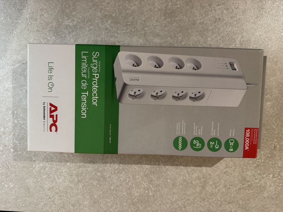 Listwa APC PM5FR oraz PM8-FR listwy w idealnym stanie przedłużacz