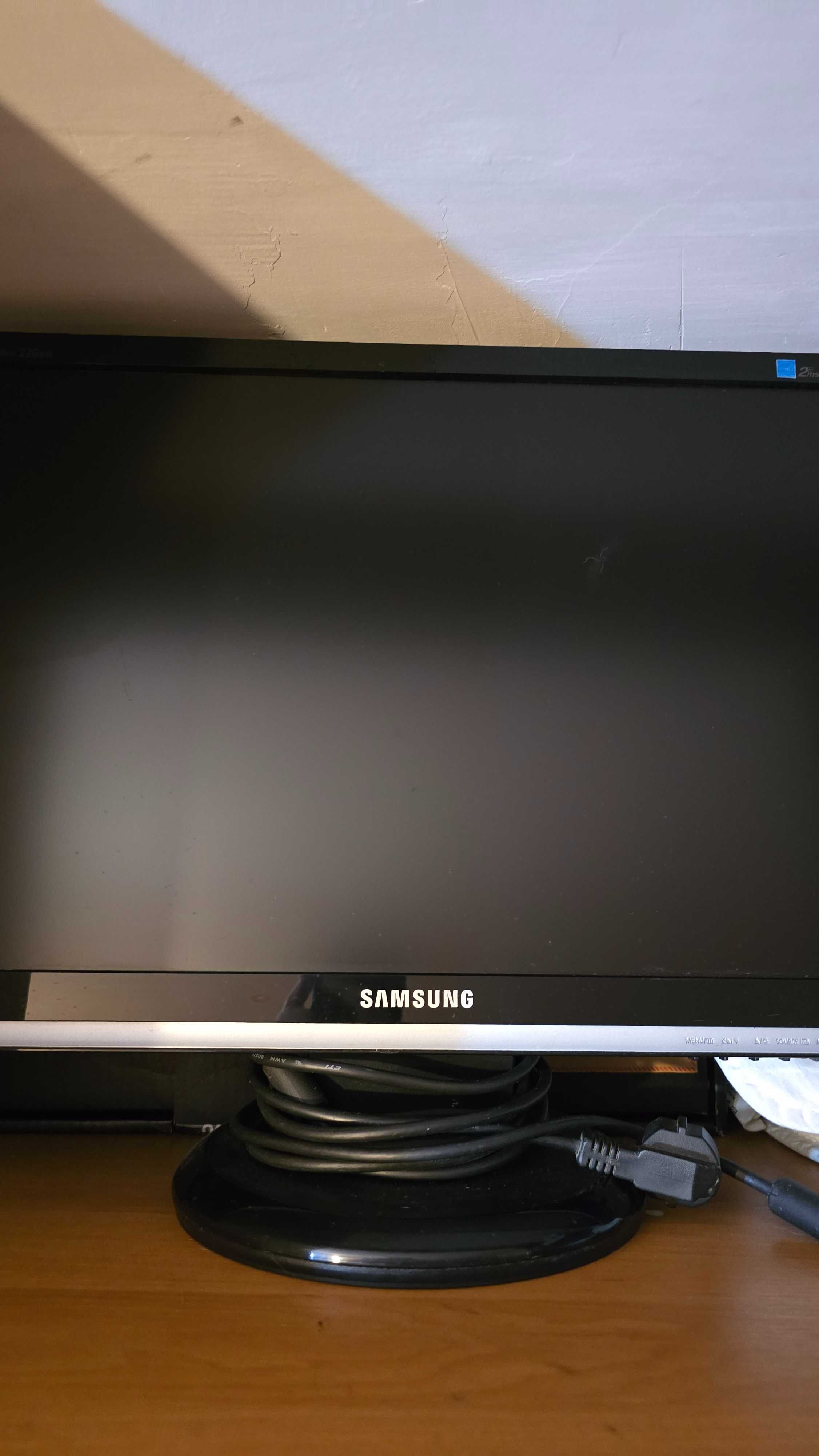 Komputer Stacjonarny GTX1650 - Intel Core i5 - SSD - 16GB RAM