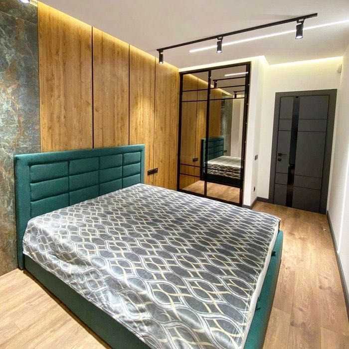 Ліжко на замовлення та професійний ремонт м’яких  меблів у Львові