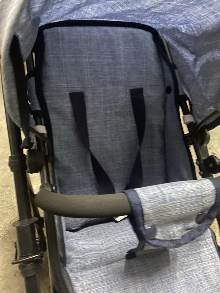 Carrinho bonecas Bebé Mimittos