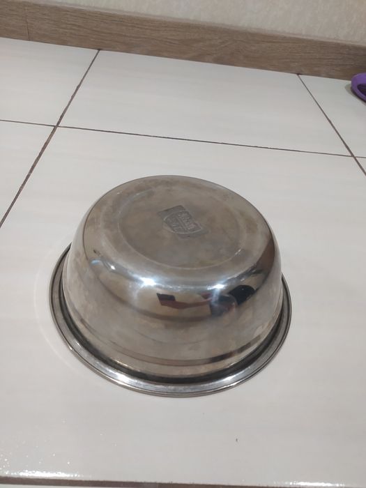 Миска металлическая