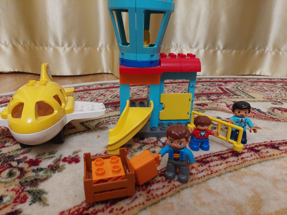 Lego duplo 2-5 аеропорт