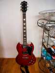 Nowa gitara elektryczna z Niemiec