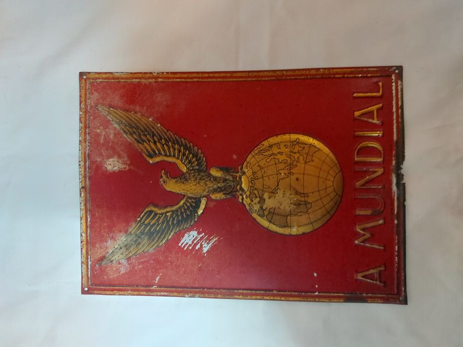 Antiga placa de seguros a Mundial