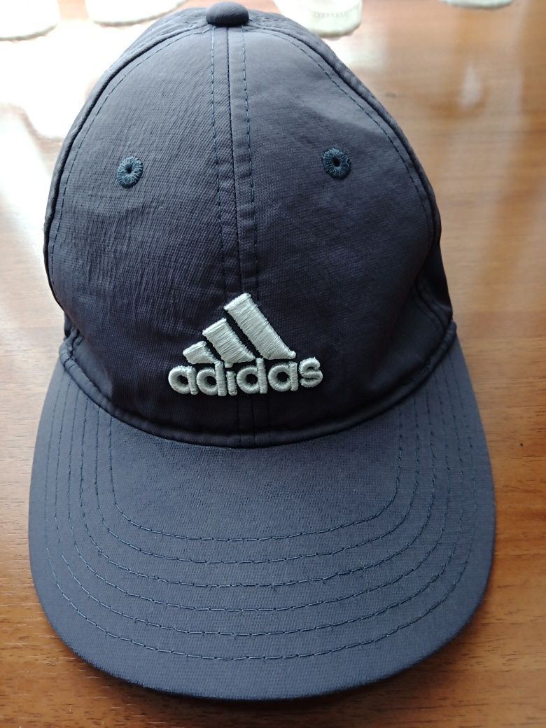 Kurtka adidas ..