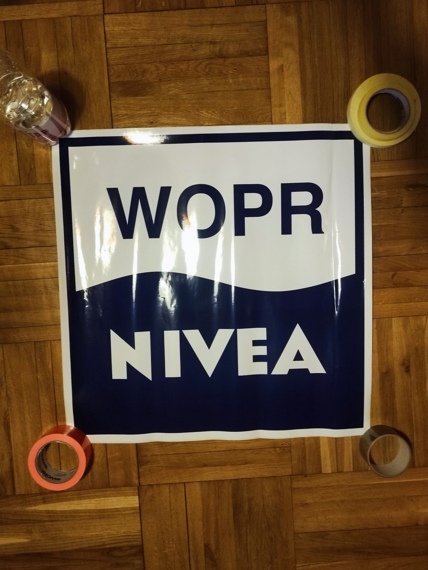 Naklejka NIVEA WOPR duża 59cm stan DB