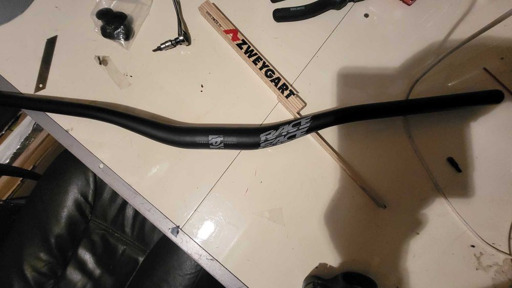 Кермо race face chester 780. 35мм