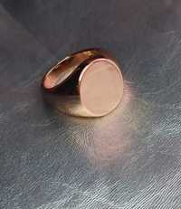 Мужской перстень, позолота, размер приблизительно 19