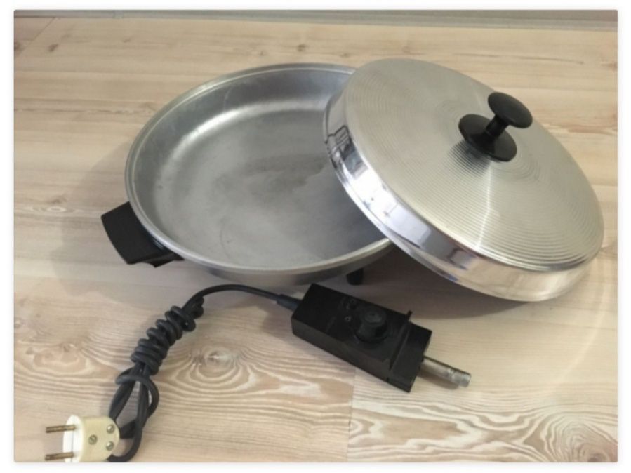 Продам электросковороду "Волга-2"