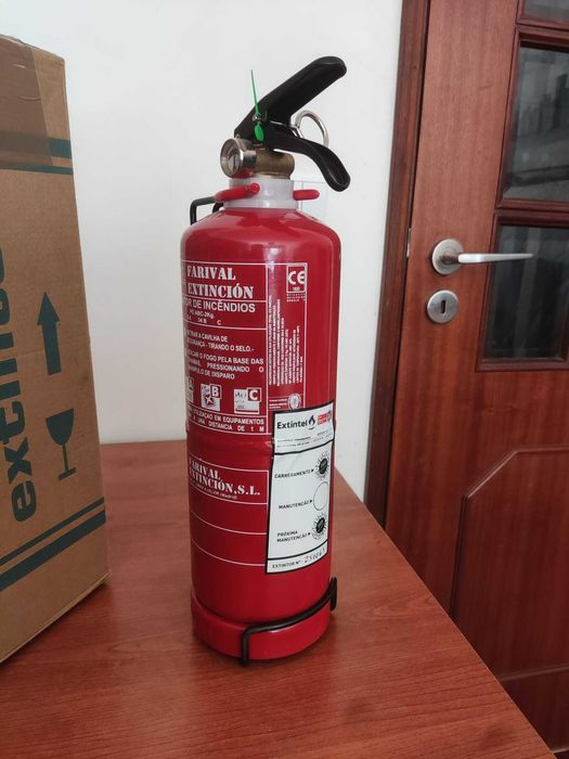 Extintor obrigatório para viaturas TVDE - PADRÃO IMT