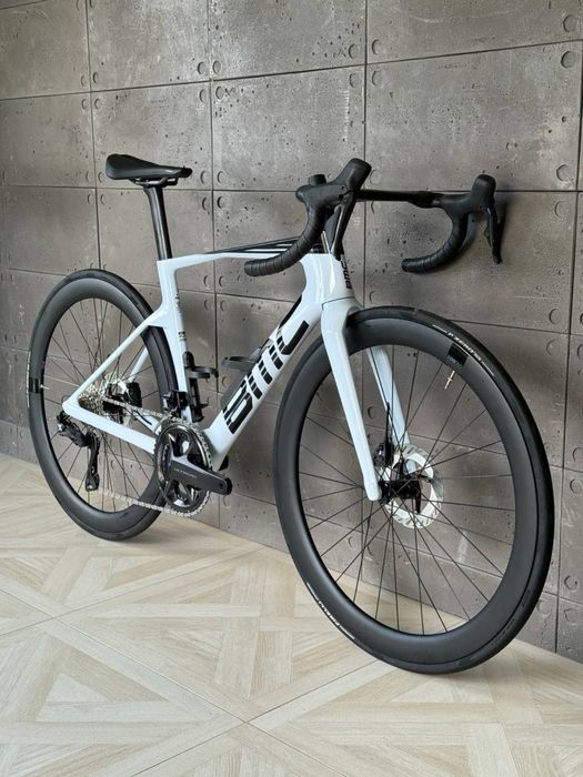 Шосейний велосипед Bmc Teammachine R01 2025