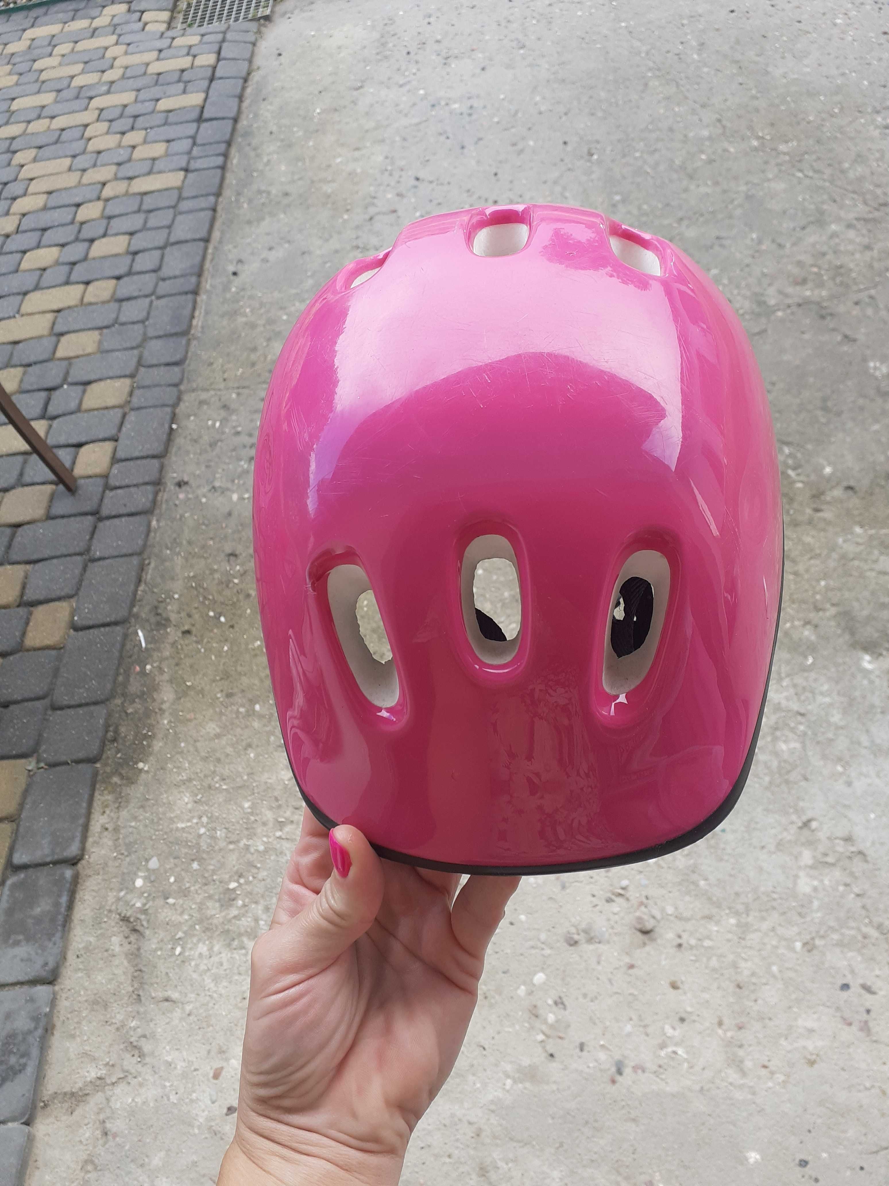 Kask  dziecięcy.
