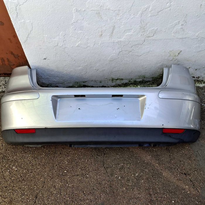 Parachoque traseiro seat ibiza 6l