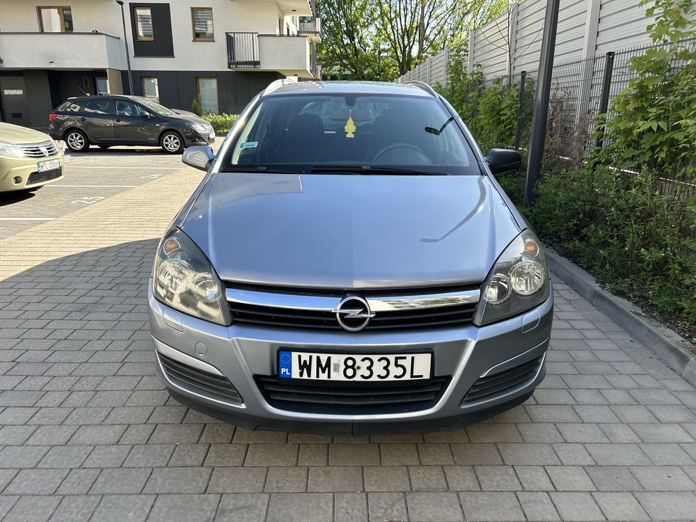 Opel astra H *lpg* b. Dobry stan*