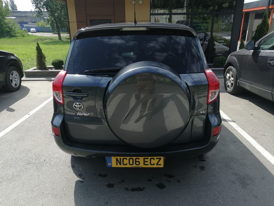 Тайота Раф 4 2.0 газ/бензин