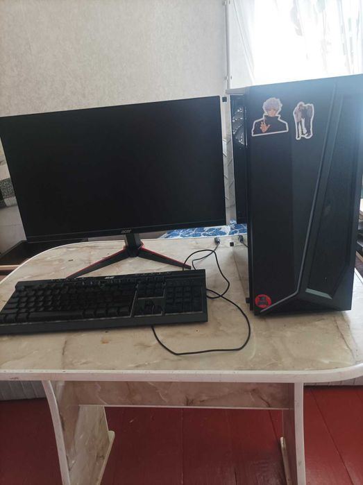 Продаю персональний комп'ютер