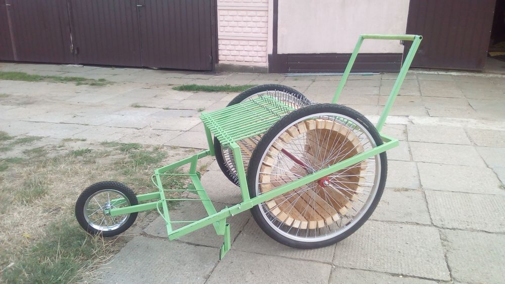 Zbieraczka, kombajn do jabłek, zbieracz sadowniczy