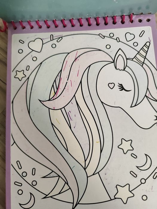 Kolorowanka wodna jednorożec