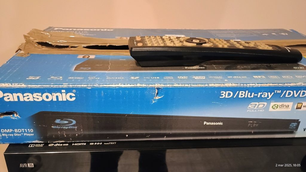 Amplituner Harman Kardon AVR 70 plus Heco