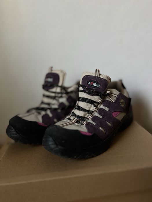 Трекінгові черевики Attiba