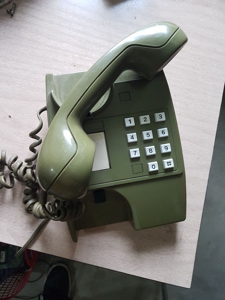 Telefone antigo vintage de teclas