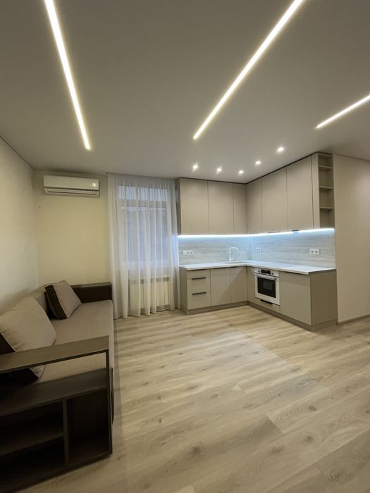 Продаж однокімнатної квартири/Green side