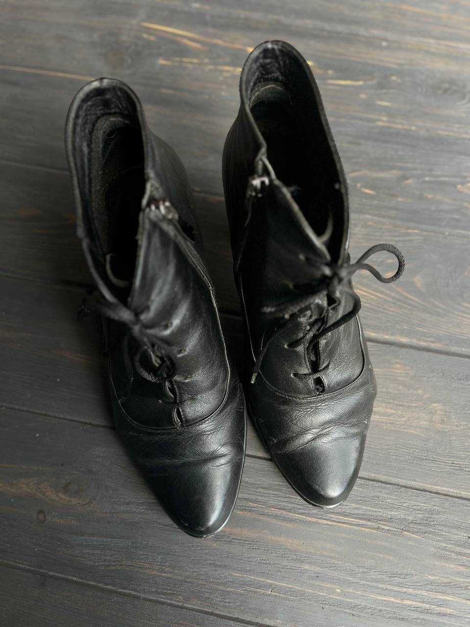 Женские кожаные ботинки на каблуке классические р-р 38